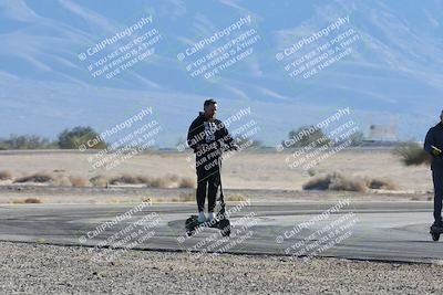 media/Dec-04-2025-Racers Edge (Thu) [[5ebc9f124d]]/1-Track Walk/